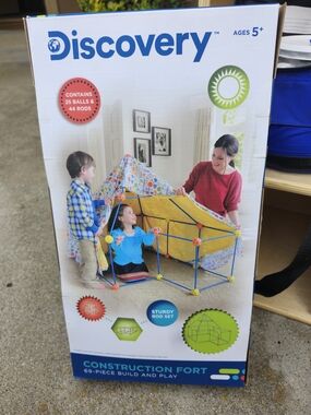Discovery Kids Construction Fort - Yellow & Blue 69-Piece Build Set